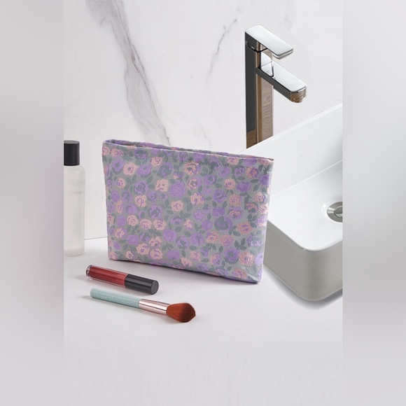New CUPSHE Floral Cosmetic Bag - Picture 1 of 6